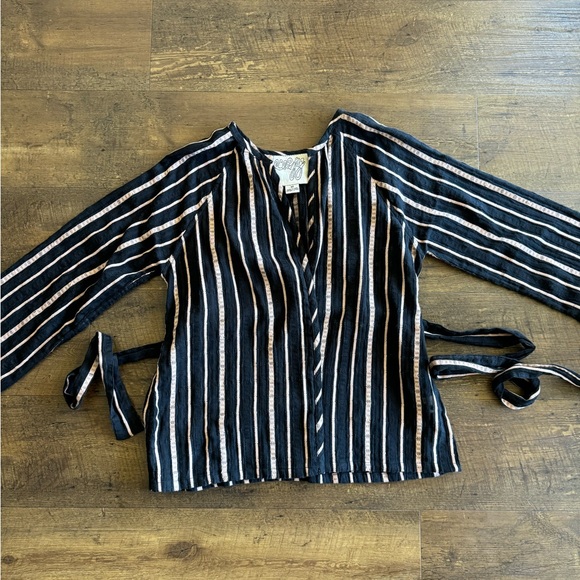 Ace and Jig Cardigan with Belt - Picture 10 of 11